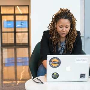 Mucho Graphic Design